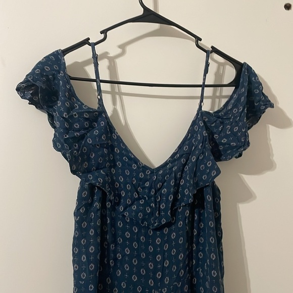 En Crème Blue Jumpsuit with V-Neck and Flutter Sleeves Size L - Picture 5 of 8